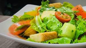 Garden Green Salad