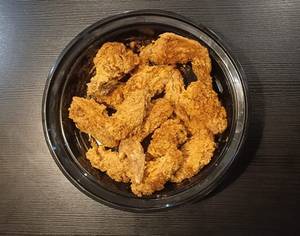 Chicken Fried Hot Wings [12 Pieces]