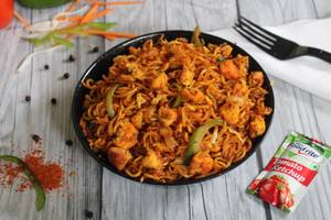 Peri Peri Chicken Fried Maggi