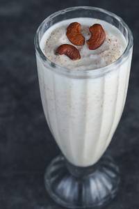 Roasted Cashew Shake