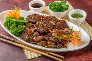 Veg Manchurian (8 Pcs)