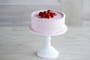 Strawberry Cake (1 Pond)