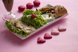 Grilled Chicken Platter