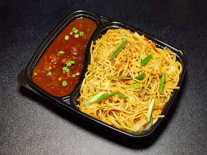 Chili Garlic Veg Noodles With Veg Manchurian Gravy
