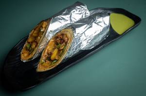 Kolkata Kathi Chicken Roll