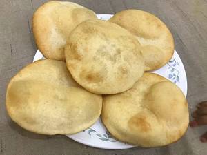 Naan Puri (2 Pcs)