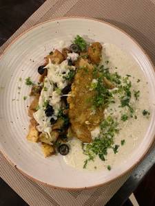 Fish In Fennel Sauce & Baked Potatoes 