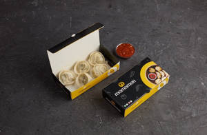 Cheesy Chicken Momos