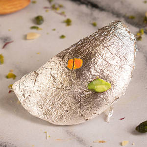 Kaju Gujia