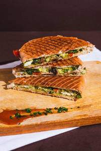 Pesto Paneer Sandwich