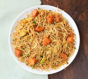 Chicken chowmein (half)