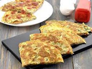Egg Omlette With 2 Paratha(2 Egg)