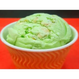 Green Pista Ice Cream Cup