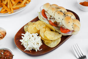 Bombay Sandwich With Chips 