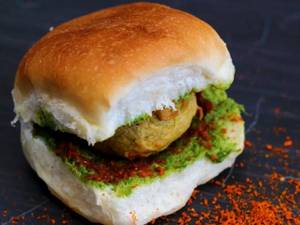 Bombay Vada Pav