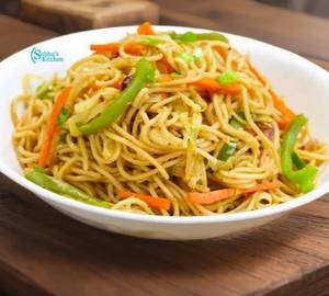 Veg Chow Mein [ 1000 ML ]