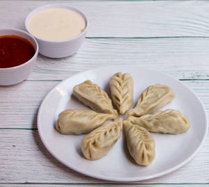 Chicken momos