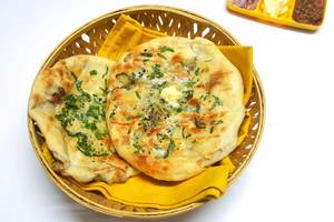 Masala Kulcha  