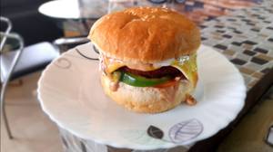 Aloo Tikki Burger