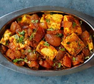 Paneer Do Pyaza Main Course