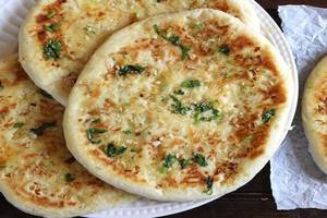 Cheese Garlic Naan