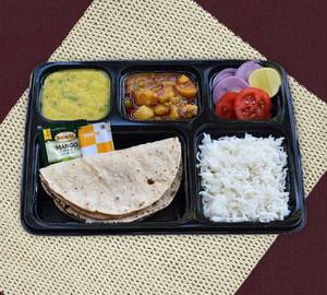 Special Deluxe Veg Thali