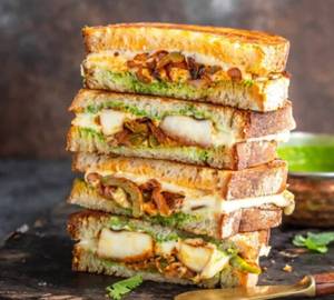 Paneer Tikka Sandwich