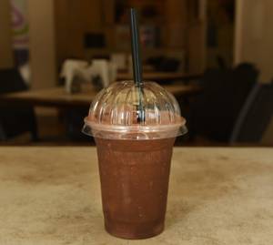 Dark chocolate shake
