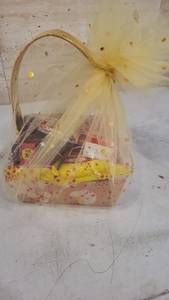 Gift Hamper 1160/-