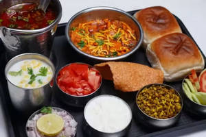Bombay Misal Pav
