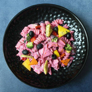 Veggie Beetroot Pink-sauce Wheat Pasta