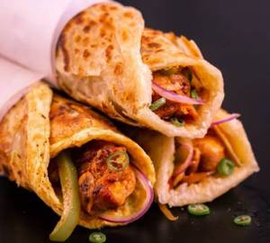 Chilli Chicken Roll