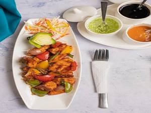 Paneer Chilly (Dry)[12Pcs]