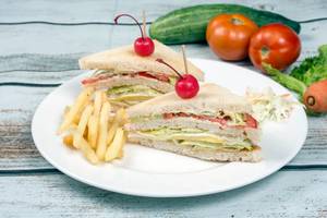 Veg Club Sandwich