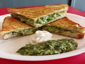 Cheese Chilli Grilled Sandwich