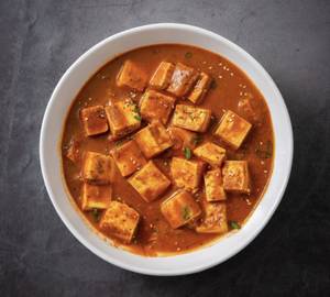 Paneer Butter Masala With 4 Butter Roti
