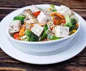 Brown rice with smoked paneer