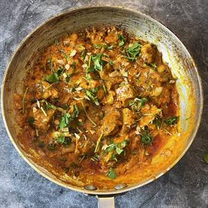 Garlic Chicken Masala