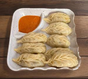 Veg. Steam Momo 8pcs