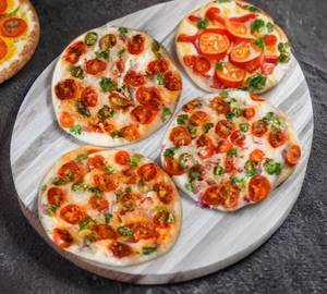 Cheese Tomato Onion Uttapam