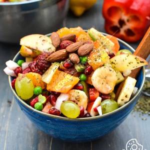 Fruit & Nuts Salad