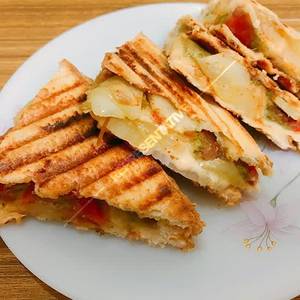 Vegetable Chees Grilled Sandwich