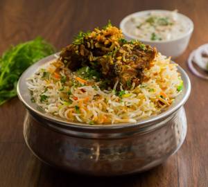 Chicken Hyderabadi Dum Biryani
