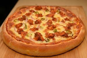Hot Chicken Pizza