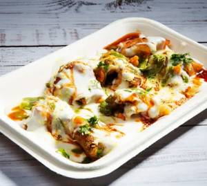 Aloo Tikki Chaat