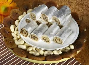 Anjeer  Roll