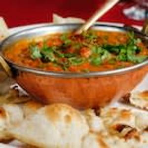 Kadhai Paneer With 2 Butter Garlic Naan 
