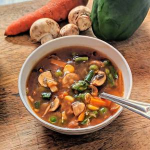Hot N Sour Veg Soup