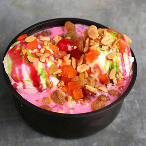 Dry Fruit Sundae