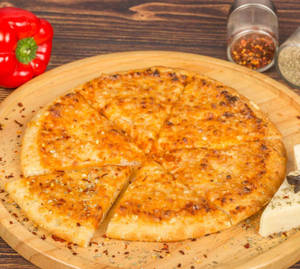 10" Medium Double Cheese Margherita Pizza